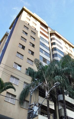 Apartamento à venda com 98m², 3 quartos e 2 vagas Apartamento à venda com 98m², 3 quartos e 2 vagasFachada do Prédio
