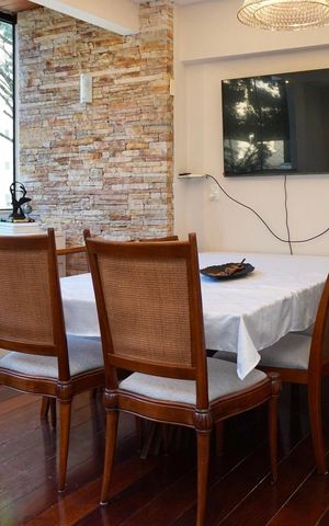 Apartamento à venda com 98m², 3 quartos e 2 vagas Apartamento à venda com 98m², 3 quartos e 2 vagasSala