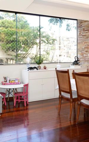 Apartamento à venda com 98m², 3 quartos e 2 vagas Apartamento à venda com 98m², 3 quartos e 2 vagasSala