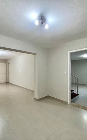Casa à venda com 190m², 4 quartos e 2 vagas Casa à venda com 190m², 4 quartos e 2 vagasSala 3