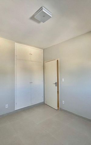 Casa à venda com 190m², 4 quartos e 2 vagas Casa à venda com 190m², 4 quartos e 2 vagasQuarto 2
