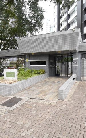 Apartamento à venda com 112m², 3 quartos e 2 vagasFachada