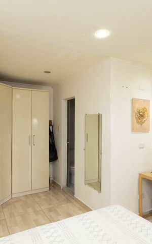 Casa à venda com 135m², 3 quartos e 3 vagasSuíte
