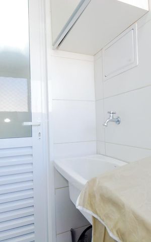 Apartamento à venda com 72m², 3 quartos e 1 vagaÁrea de Serviço