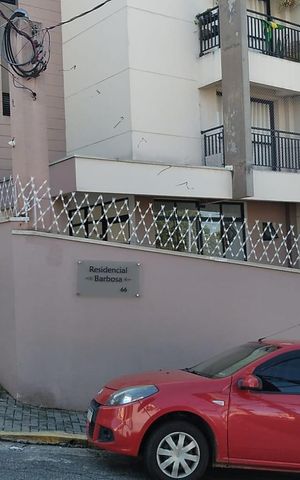 Apartamento à venda com 45m², 2 quartos e 1 vaga Apartamento à venda com 45m², 2 quartos e 1 vagaFachada