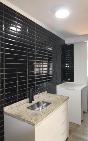 Apartamento à venda com 45m², 2 quartos e 1 vagaSala / Cozinha