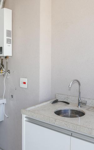 Apartamento para alugar com 36m², 1 quarto e 1 vaga Apartamento para alugar com 36m², 1 quarto e 1 vagaSacada