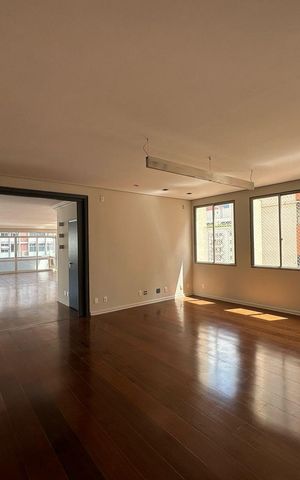 Apartamento à venda com 380m², 4 quartos e 3 vagas