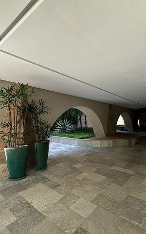 Apartamento à venda com 380m², 4 quartos e 3 vagas