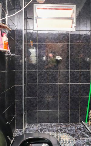 Casa à venda com 160m², 4 quartos e 2 vagasBanheiro 2