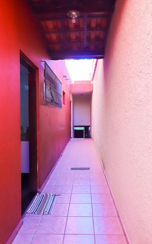 Casa à venda com 160m², 4 quartos e 2 vagasQuintal