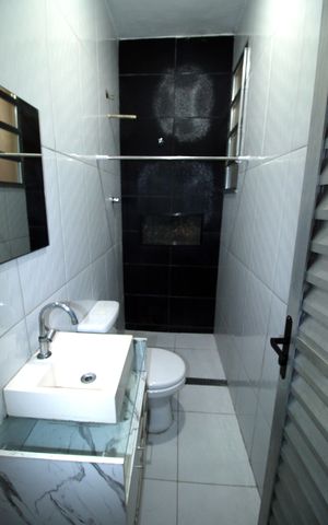 Casa para alugar com 60m², 1 quarto e sem vagaBanheiro