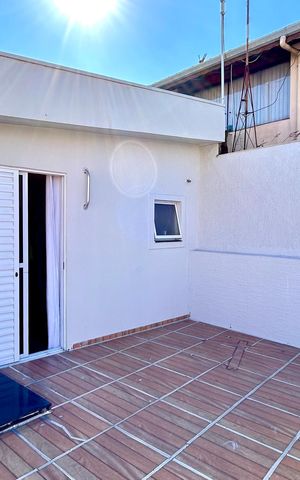 Casa à venda com 190m², 3 quartos e 3 vagas Casa à venda com 190m², 3 quartos e 3 vagasQuintal