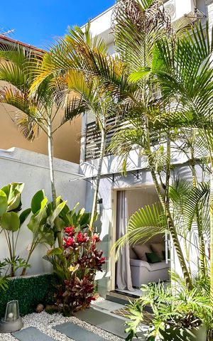 Casa à venda com 190m², 3 quartos e 3 vagas Casa à venda com 190m², 3 quartos e 3 vagasGaragem