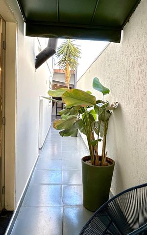 Casa à venda com 190m², 3 quartos e 3 vagas Casa à venda com 190m², 3 quartos e 3 vagasQuintal
