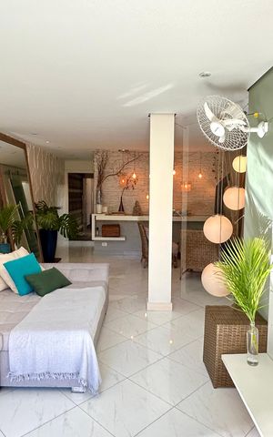 Casa à venda com 190m², 3 quartos e 3 vagas Casa à venda com 190m², 3 quartos e 3 vagasSala