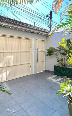 Casa à venda com 190m², 3 quartos e 3 vagas Casa à venda com 190m², 3 quartos e 3 vagasGaragem