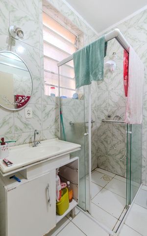Casa à venda com 105m², 3 quartos e 4 vagas Casa à venda com 105m², 3 quartos e 4 vagasBanheiro da Suíte