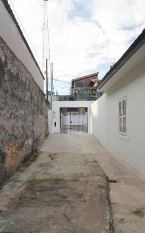 Casa para alugar com 16m², 1 quarto e 1 vaga