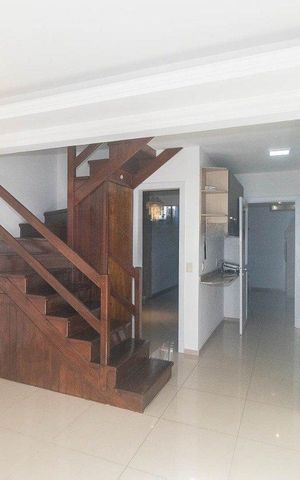 Apartamento à venda com 77m², 2 quartos e 1 vaga Apartamento à venda com 77m², 2 quartos e 1 vagaSala