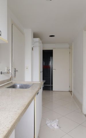 Apartamento à venda com 286m², 4 quartos e 5 vagasÁrea de Serviço