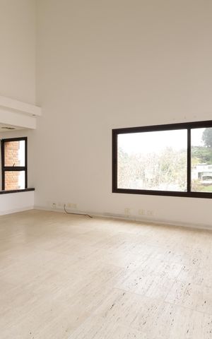 Apartamento à venda com 286m², 4 quartos e 5 vagasSala