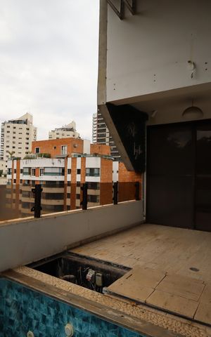 Apartamento à venda com 286m², 4 quartos e 5 vagasVaranda