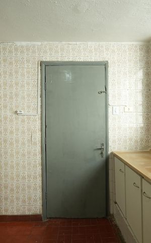 Casa para alugar com 143m², 2 quartos e 2 vagasCozinha