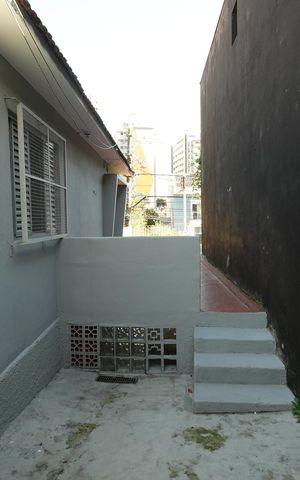 Casa para alugar com 143m², 2 quartos e 2 vagasQuintal