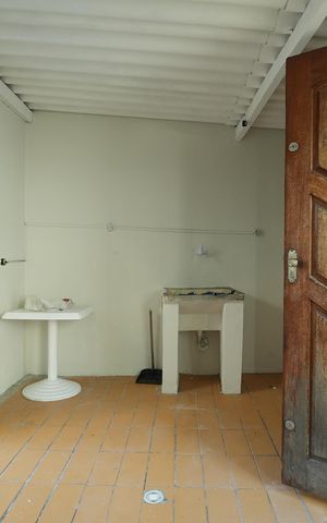 Casa para alugar com 143m², 2 quartos e 2 vagasÁrea de Serviço