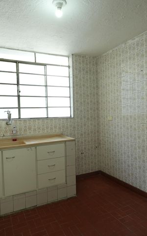 Casa para alugar com 143m², 2 quartos e 2 vagasCozinha