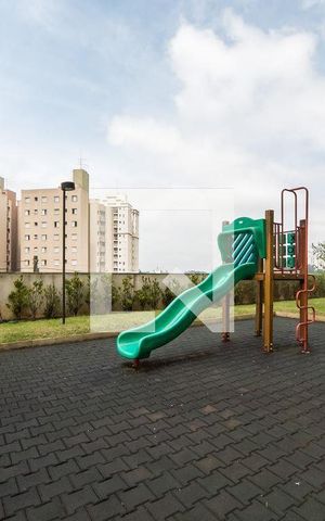 Apartamento à venda com 107m², 3 quartos e 2 vagas Apartamento à venda com 107m², 3 quartos e 2 vagasÁrea comum - Playground