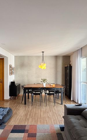 Apartamento à venda com 107m², 3 quartos e 2 vagas Apartamento à venda com 107m², 3 quartos e 2 vagasSala