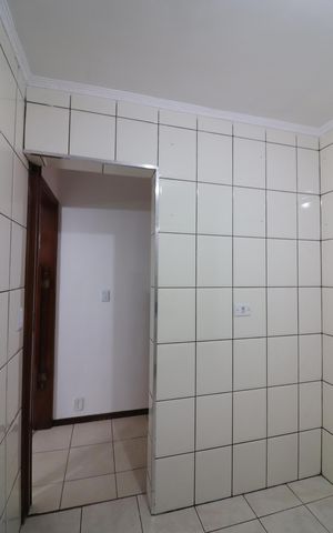 Casa à venda com 190m², 4 quartos e 2 vagasCozinha 