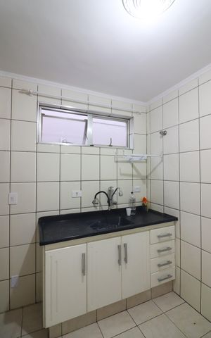 Casa à venda com 190m², 4 quartos e 2 vagasCozinha 