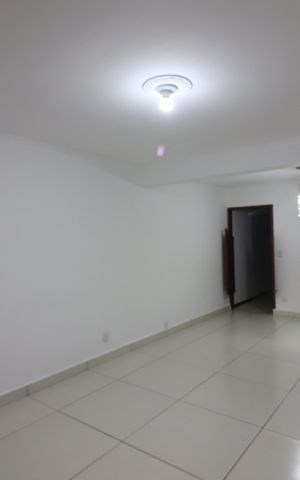 Casa à venda com 190m², 4 quartos e 2 vagasSala 