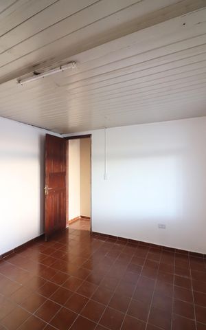 Casa à venda com 190m², 4 quartos e 2 vagasÁrea de Serviço