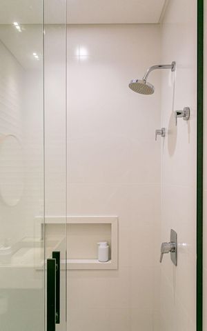 Apartamento para alugar com 70m², 2 quartos e 1 vaga Apartamento para alugar com 70m², 2 quartos e 1 vagaBanheiro