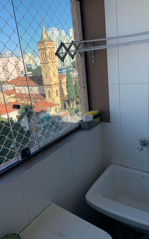 Apartamento à venda com 49m², 2 quartos e 1 vaga Apartamento à venda com 49m², 2 quartos e 1 vagaVaranda