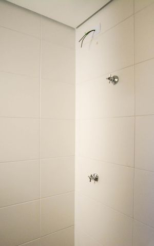 Apartamento à venda com 51m², 2 quartos e 1 vaga Apartamento à venda com 51m², 2 quartos e 1 vagaBanheiro da Suíte