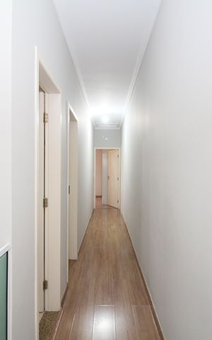 Casa à venda com 189m², 3 quartos e 2 vagasCorredor