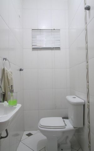 Casa à venda com 189m², 3 quartos e 2 vagasLavabo