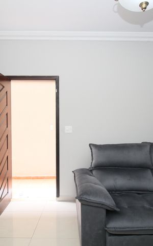 Casa à venda com 189m², 3 quartos e 2 vagasSala