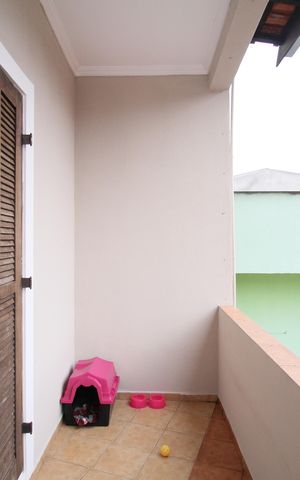 Casa à venda com 189m², 3 quartos e 2 vagasVaranda do Quarto 2