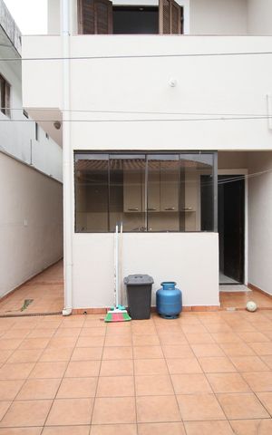 Casa à venda com 189m², 3 quartos e 2 vagasQuintal