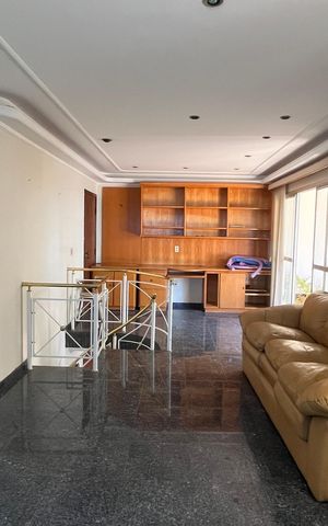 Apartamento para alugar com 184m², 3 quartos e 4 vagas