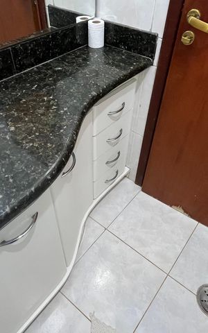 Apartamento para alugar com 184m², 3 quartos e 4 vagas