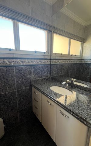 Apartamento para alugar com 184m², 3 quartos e 4 vagas