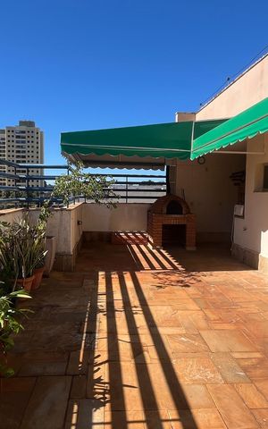 Apartamento para alugar com 184m², 3 quartos e 4 vagas