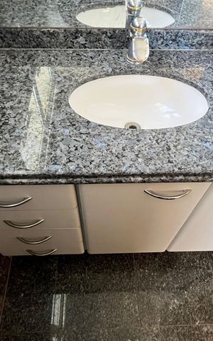 Apartamento para alugar com 184m², 3 quartos e 4 vagas